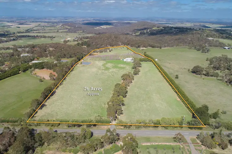 299 Couangalt Road, Gisborne South VIC 3437