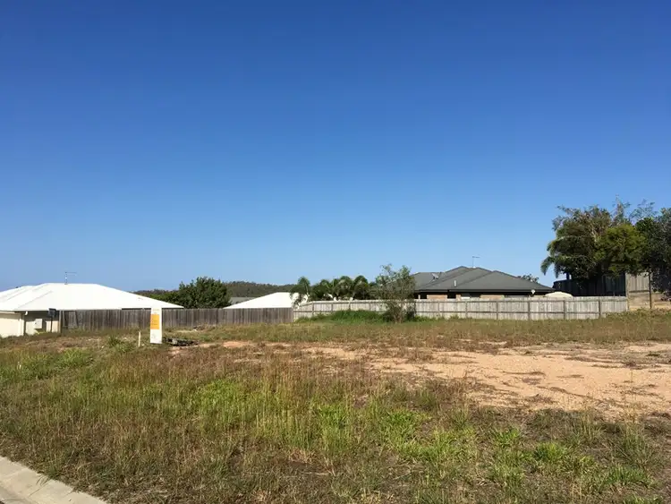 25 Stella Street, Boyne Island QLD 4680
