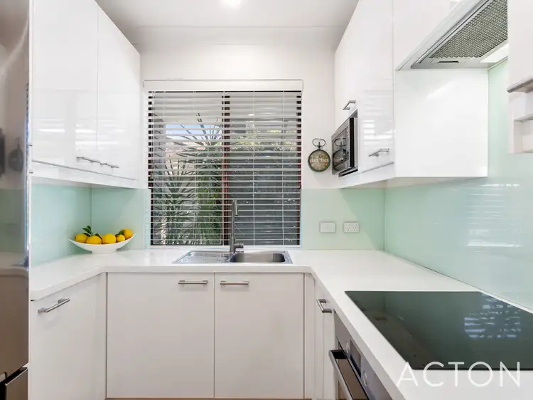 Fifth view of Homely villa listing, 10/2 Waroonga Road, Nedlands WA 6009