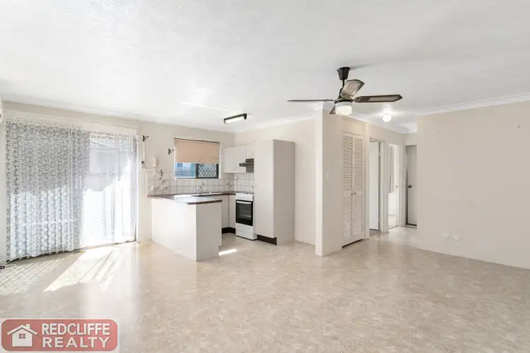 2/10 McNaughton Street, Redcliffe QLD 4020