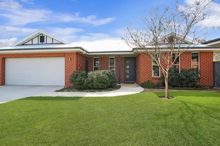 3 Caddy Court, West Wodonga VIC 3690