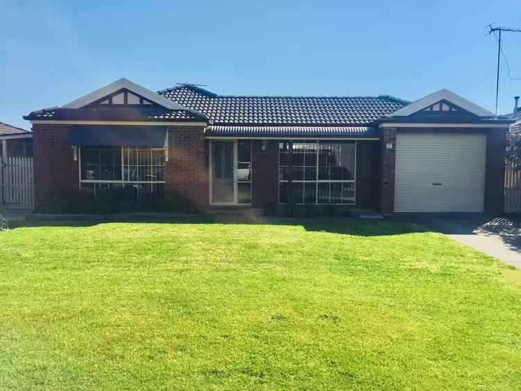 20 Lake Road, Lara VIC 3212
