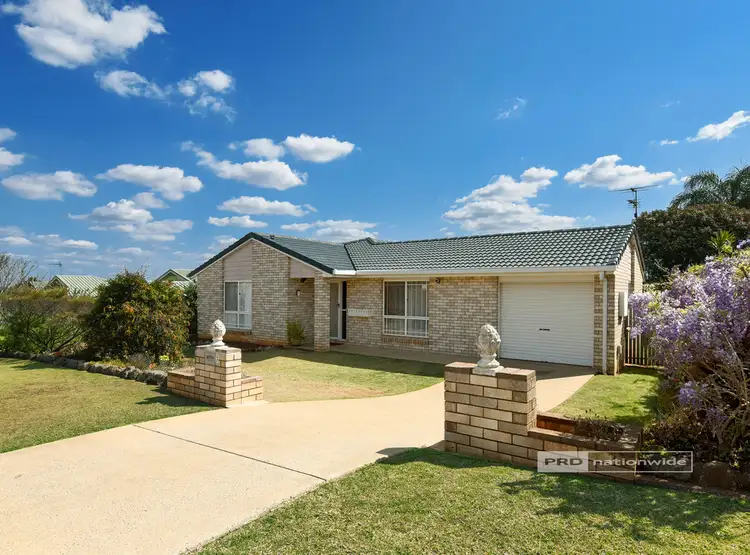 7 Navajo Street, Wilsonton QLD 4350