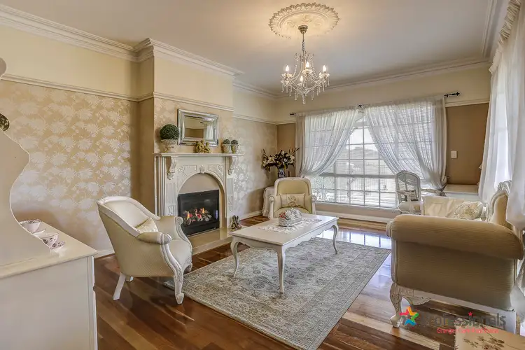 2 Tokara Avenue, Henley Brook WA 6055