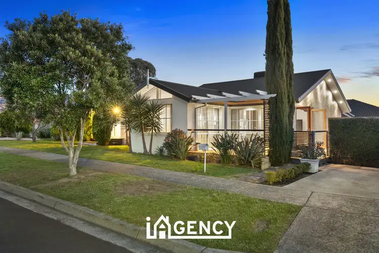 37 Chantell Avenue, Endeavour Hills VIC 3802