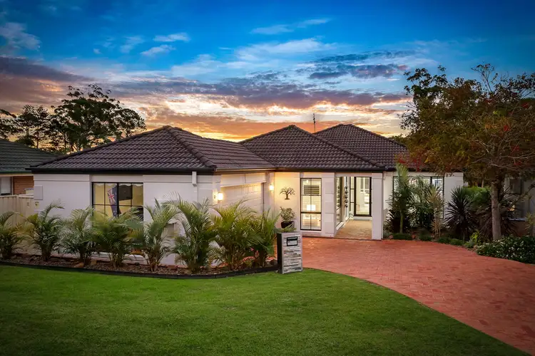 12 Armstrong Close, Bensville NSW 2251