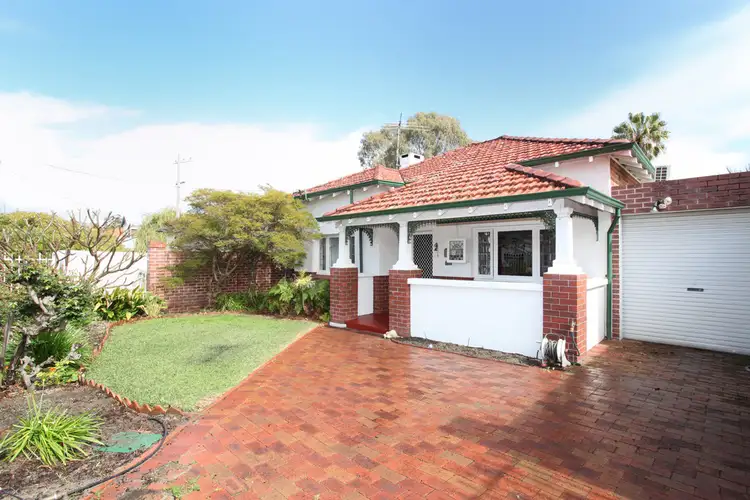 16 Vista Street, Kensington WA 6151