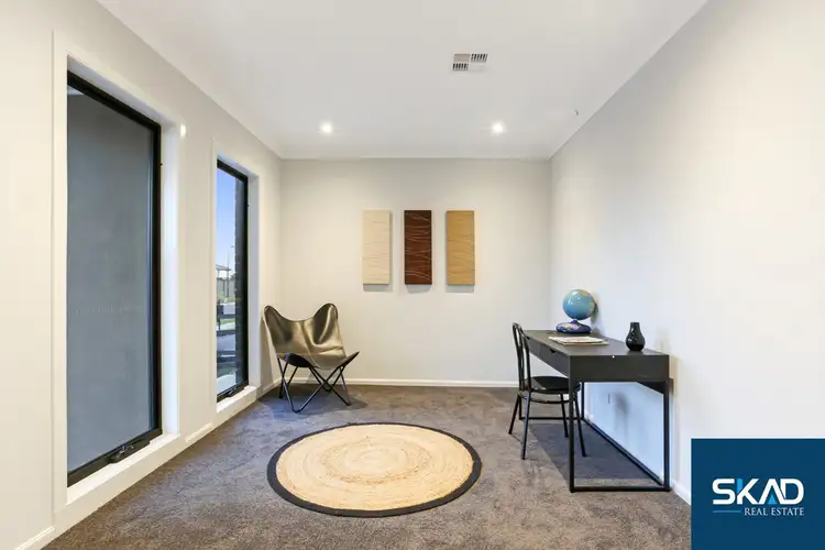 Second view of Homely house listing, 38 Montreal CCT, Craigieburn VIC 3064