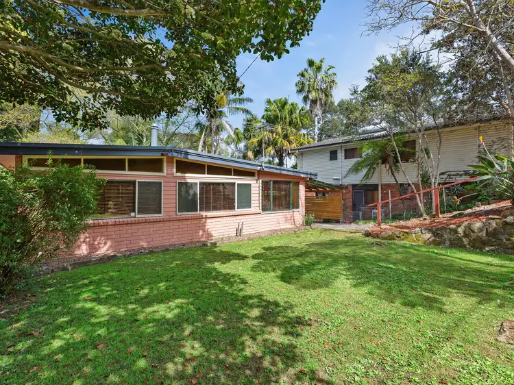 3 Adnamira Close, Wyoming NSW 2250
