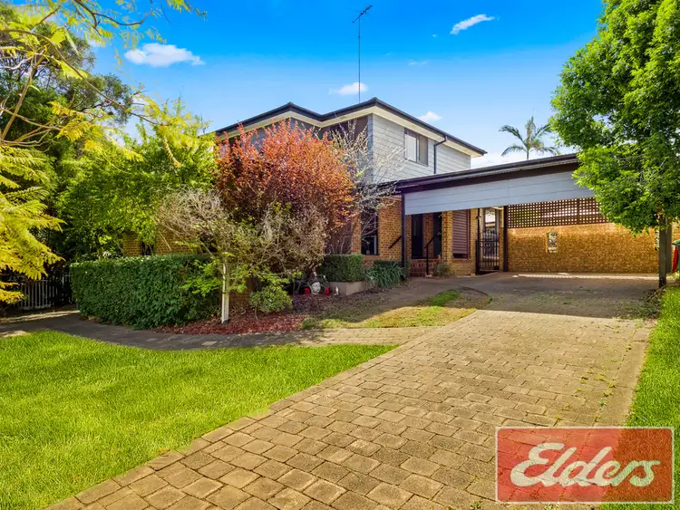 27 Borrowdale Way, Cranebrook NSW 2749