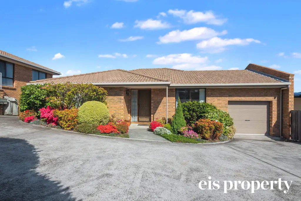Main view of Homely house listing, 2/8 Begonia Street, Lindisfarne TAS 7015