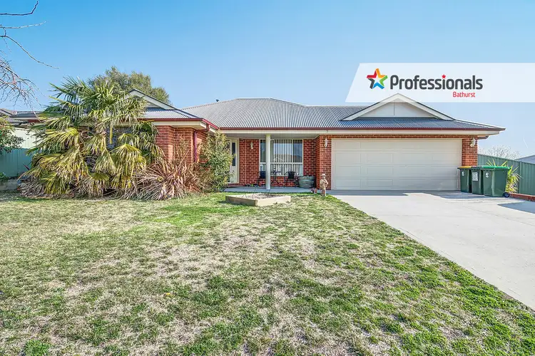 7 Topaz Court, Kelso NSW 2795