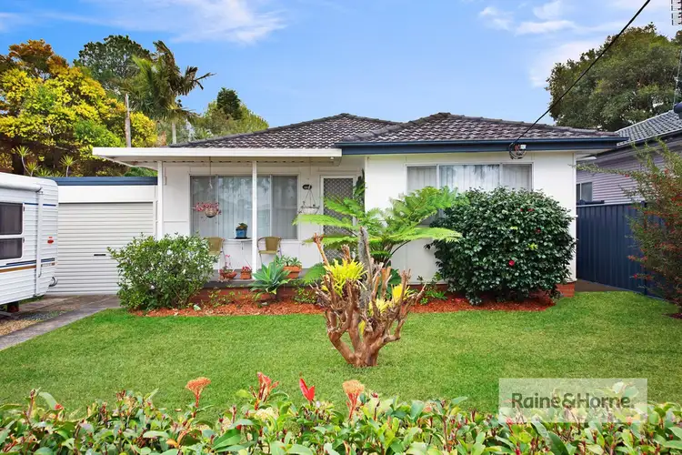 65 Donald Avenue, Umina Beach NSW 2257