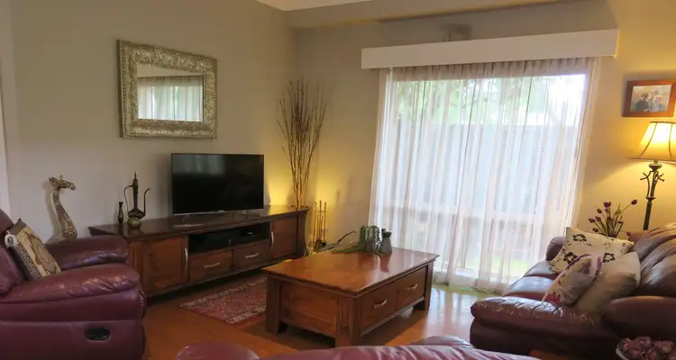 Fifth view of Homely house listing, 7 Crystal Brook Court, Narre Warren South VIC 3805