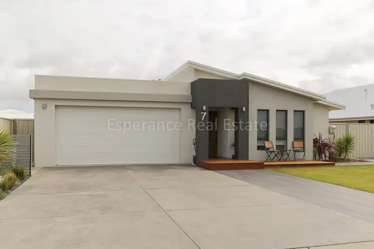 7 Hillier Avenue, Bandy Creek WA 6450