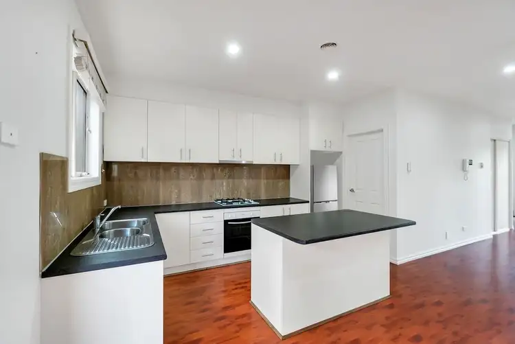 Fourth view of Homely townhouse listing, 5/16 Macpherson Street, Dandenong VIC 3175