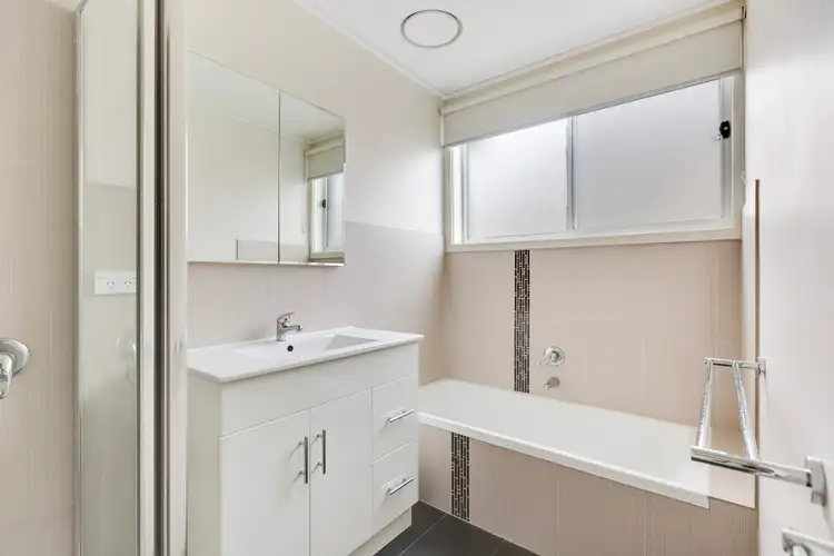 Fourth view of Homely house listing, 31 Hudson Avenue, Frankston VIC 3199