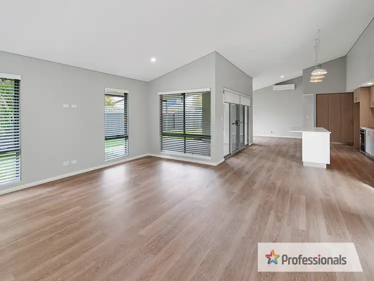 Sixth view of Homely villa listing, 3/19 Ford Road, Geographe WA 6280