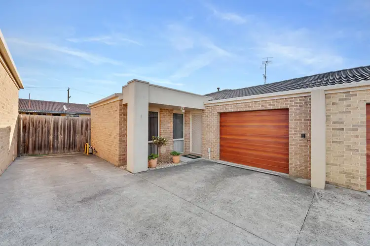 7/35 Monash Road, Newborough VIC 3825