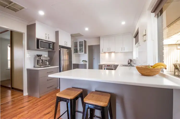 43 SUNNINGDALE DRIVE, Christie Downs SA 5164