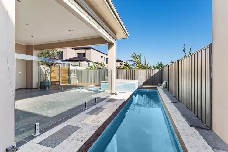 Second view of Homely house listing, 8 Joondanna Drive, Joondanna WA 6060