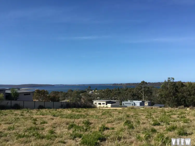 2 Oceanvista Drive, St Helens TAS 7216