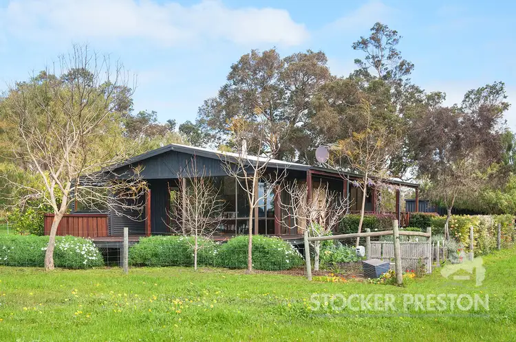 239 Chain Avenue, Marybrook WA 6280