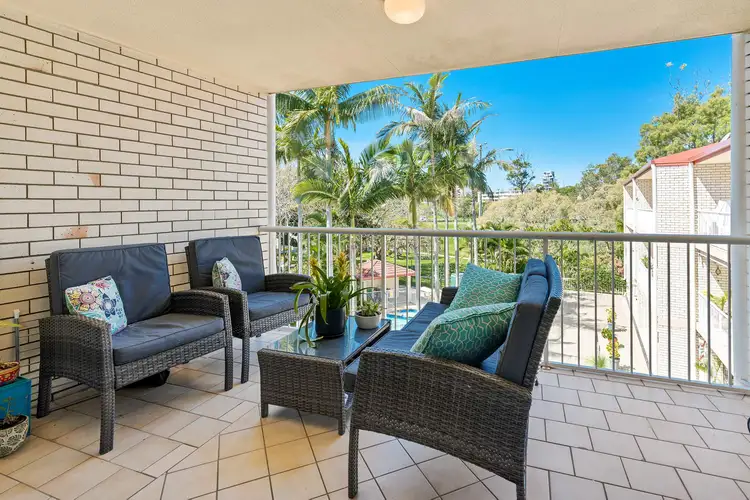 17/54 Dutton Street, Coolangatta QLD 4225
