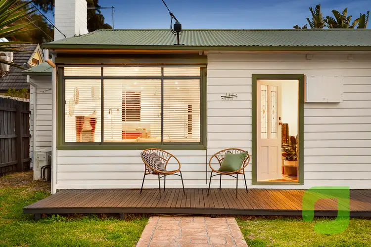 111a Woods Street, Newport VIC 3015