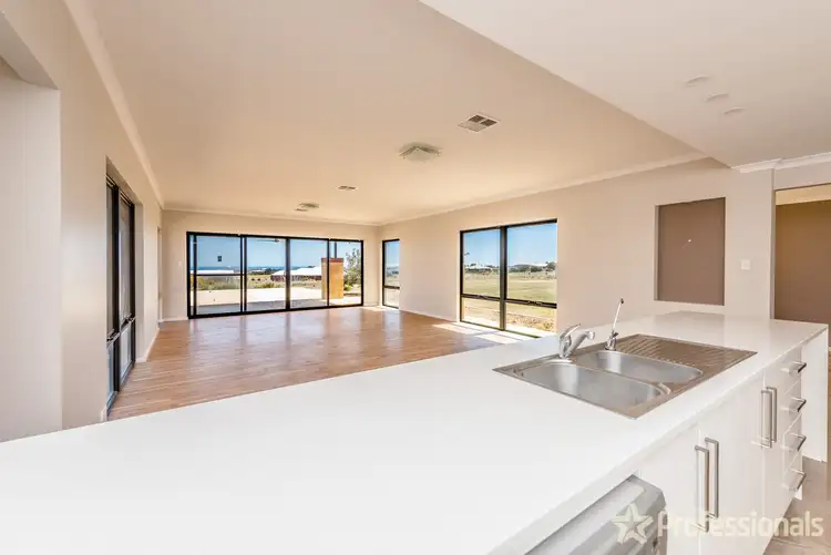 Fifth view of Homely house listing, 272 Eliza Shaw Drive, White Peak WA 6532