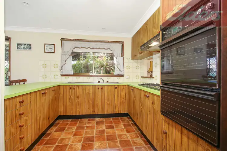 Second view of Homely house listing, 6 Robert Crescent, West Wodonga VIC 3690