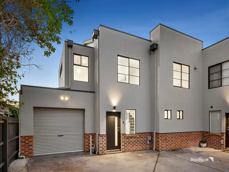 Main view of Homely townhouse listing, 3/91-93 Grange Road, Fairfield VIC 3078