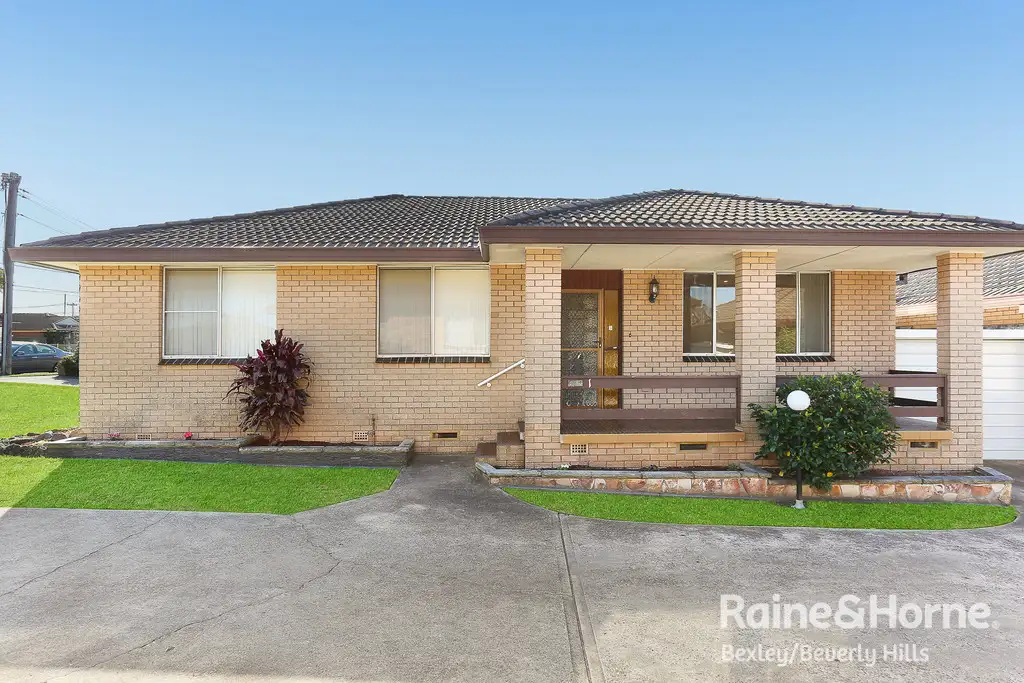 Main view of Homely villa listing, 1/68-70 St Georges Road, Bexley NSW 2207