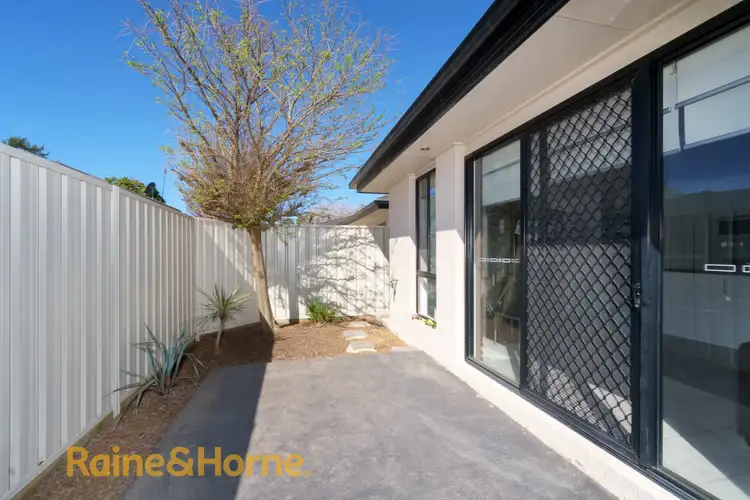 Sixth view of Homely house listing, 2/27 Dove Street, Mount Austin NSW 2650