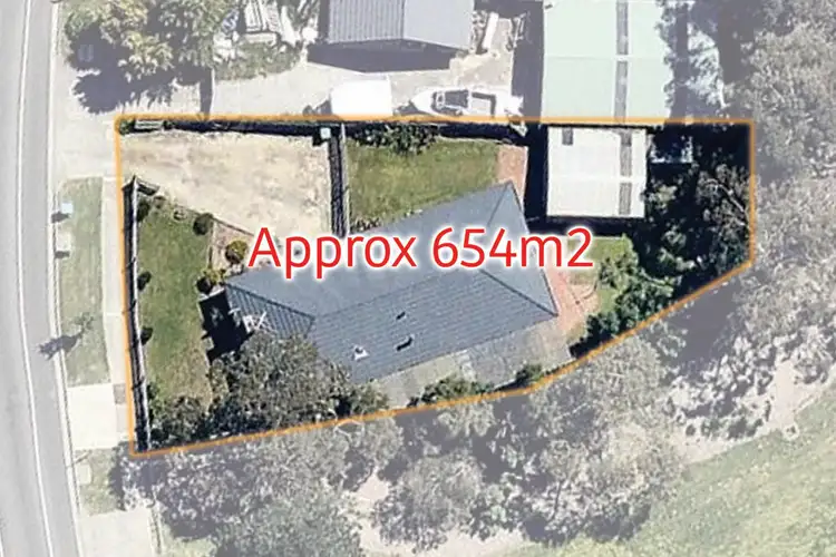 75 LESDON AVENUE, Cranbourne VIC 3977