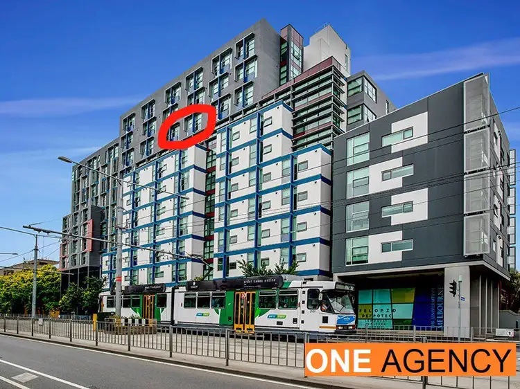 816/800 Swanston Street, Carlton VIC 3053