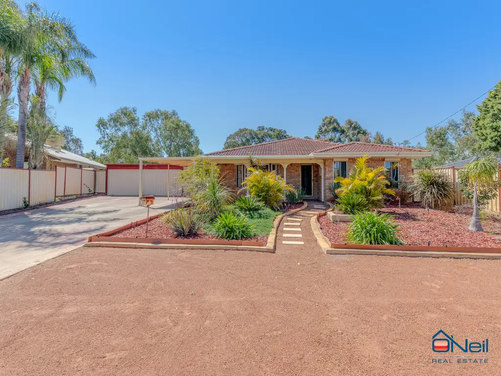 Main view of Homely house listing, 35 Guinivere Way, Camillo WA 6111