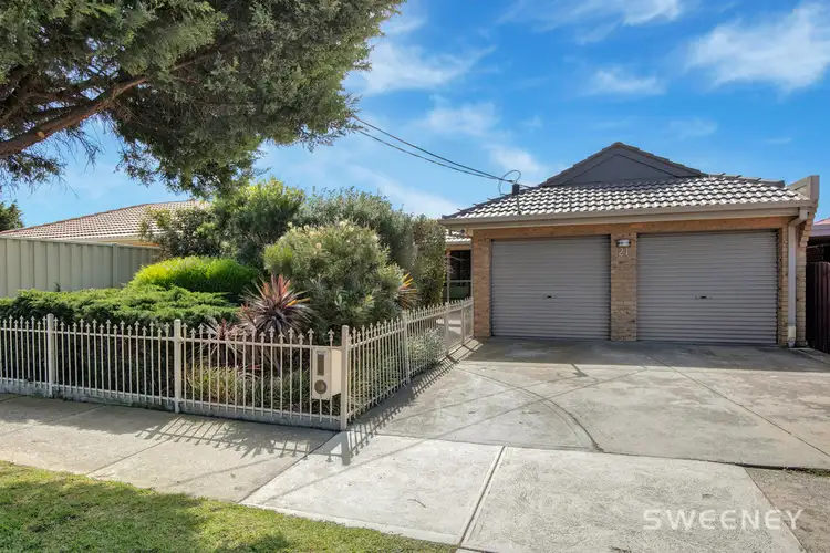 21 Balaclava Avenue, Altona Meadows VIC 3028
