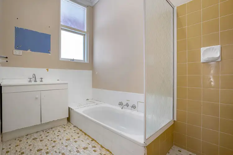 Seventh view of Homely house listing, 26 Hennessy Avenue, Orelia WA 6167