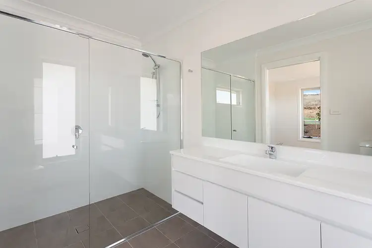 Seventh view of Homely house listing, 13 Currawong Drive, Tamworth NSW 2340