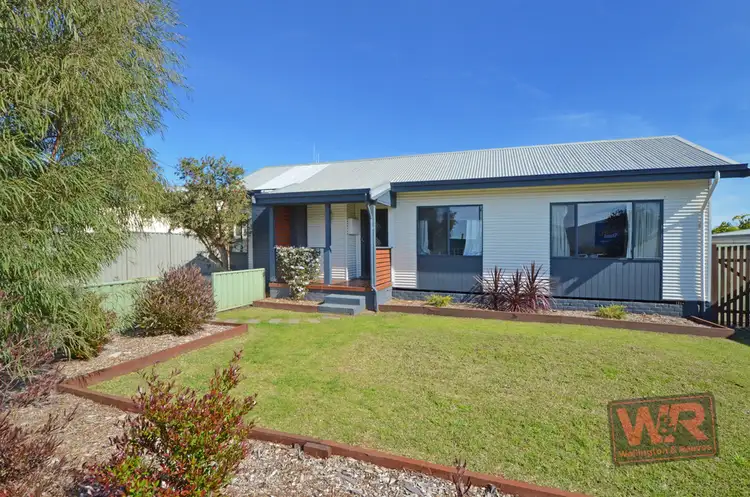 63 Chester Pass Road, Orana WA 6330