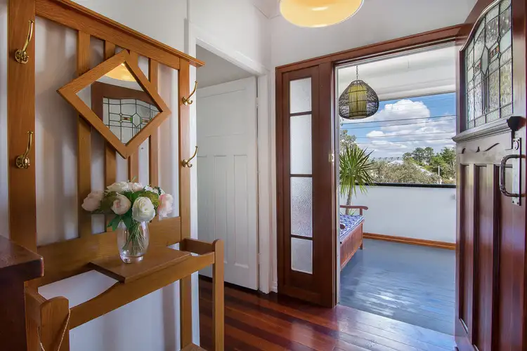 31 Smith Street, North Ipswich QLD 4305
