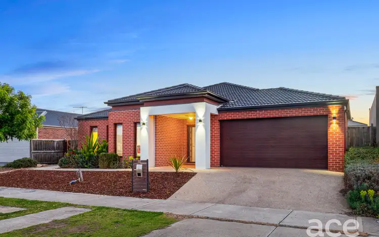 Second view of Homely house listing, 32 Australis Drive, Williams Landing VIC 3027