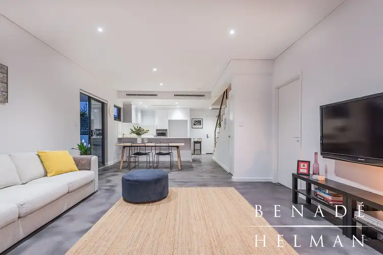 2/359 Oxford Street, Mount Hawthorn WA 6016