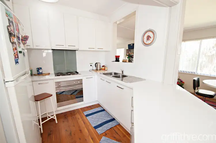 Fifth view of Homely house listing, 90 Macarthur Street, Griffith NSW 2680