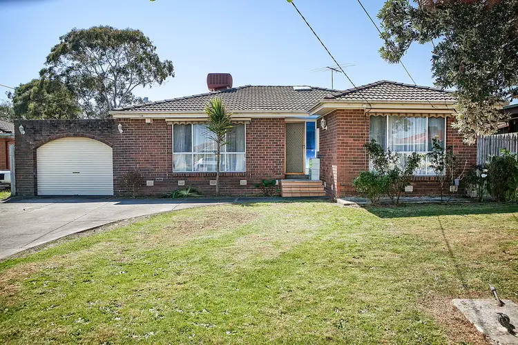 Second view of Homely house listing, 8 Dotterel Close, Doveton VIC 3177