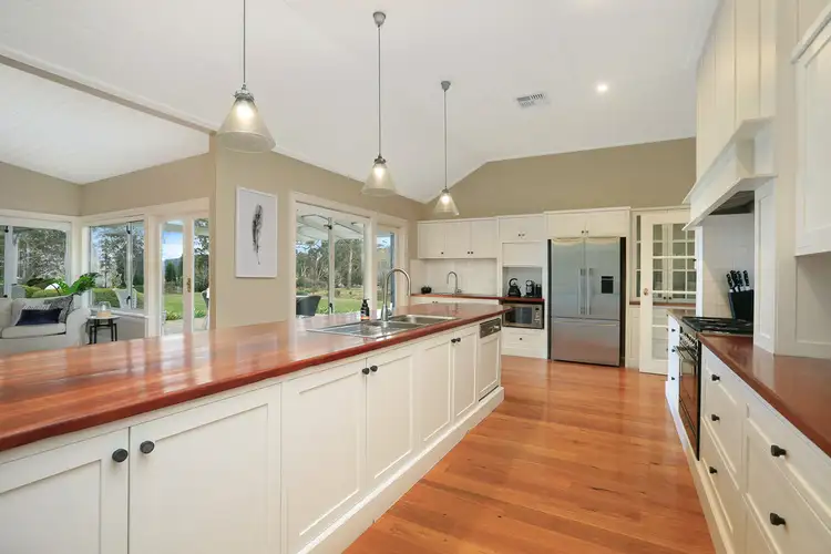 Fifth view of Homely house listing, 2 Kimberley Drive, Bowral NSW 2576