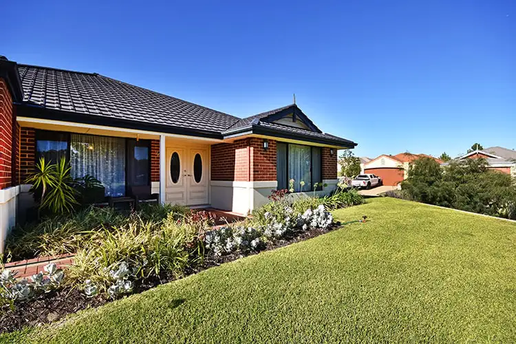 4 Tolj Loop, Aveley WA 6069