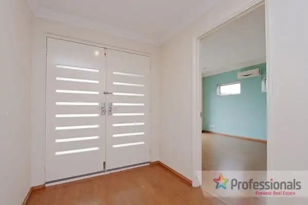 Third view of Homely house listing, 34 Glennon Way, Rossmoyne WA 6148