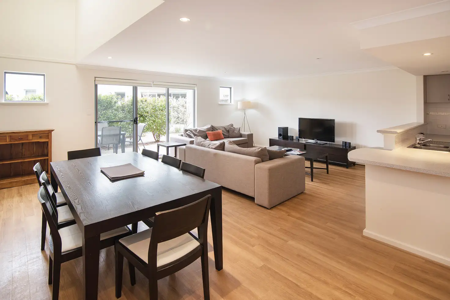 Main view of Homely unit listing, Unit 71, 12 Little Colin Street, Broadwater WA 6280